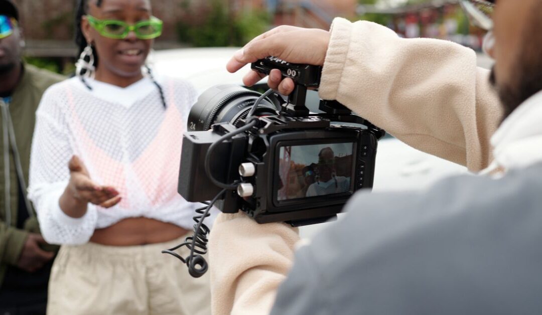 How to Choose the Right Camera Equipment for Work, Content, and Everyday Use in Electronics